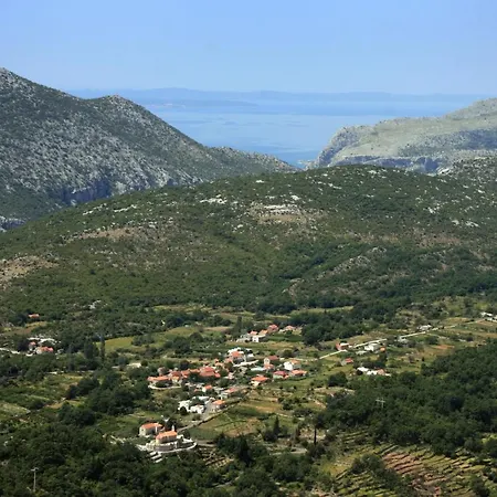 Holiday home House With A Parking Space Ostrvica, Omis - 21086 Gata