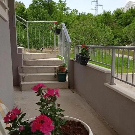 Holiday home House With A Parking Space Ostrvica, Omis - 21086 Gata